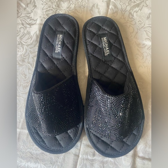 Micheal kors sandals - Picture 1 of 6